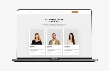 Веб-сайт на ноутбуке